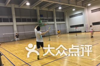 体校排名_体校少年跳水训练图片(2)