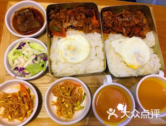 回忆五花肉饭套餐