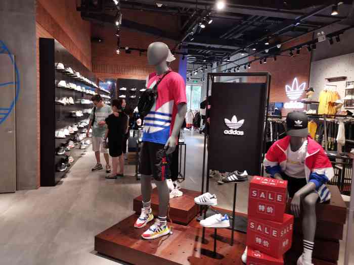 adidas swc(宁波印象城)