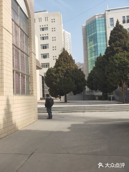 兰州城市学院(培黎校区)教室图片