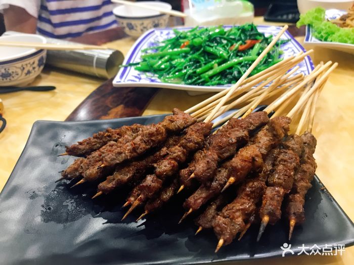 食为天中餐厅-烤牛肉串图片-甲米美食-大众点评网