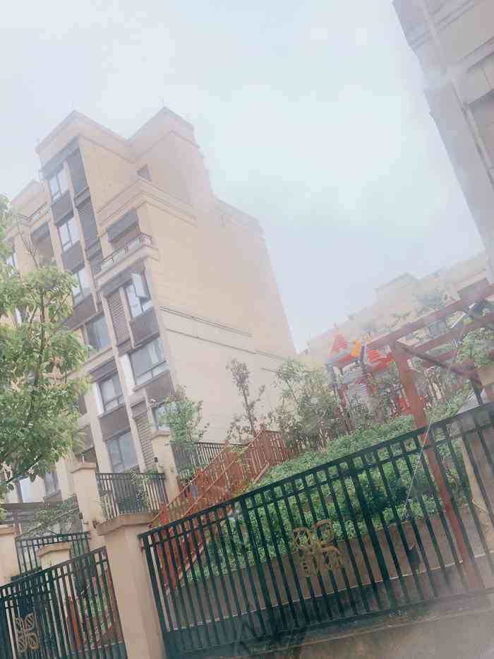 圣安尼伊顿幼儿园"今天来到渝北区和庆路1号,圣安尼伊顿幼儿.