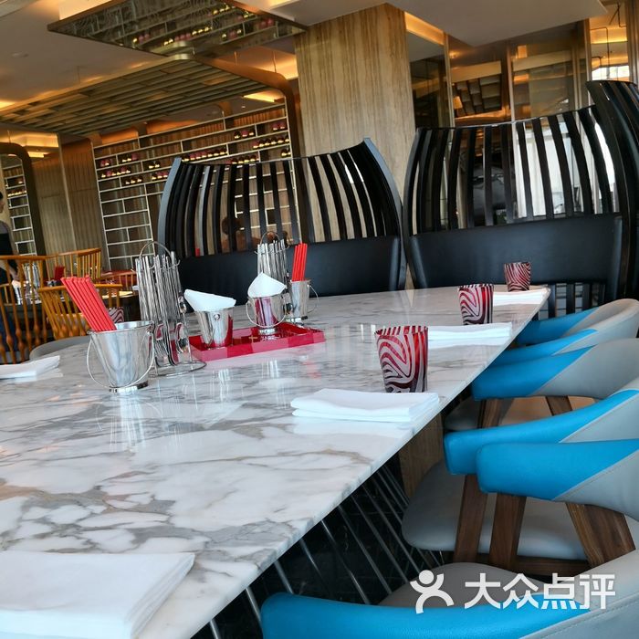 苏州w酒店标帜餐厅the kitchen table图片-北京自助餐-大众点评网