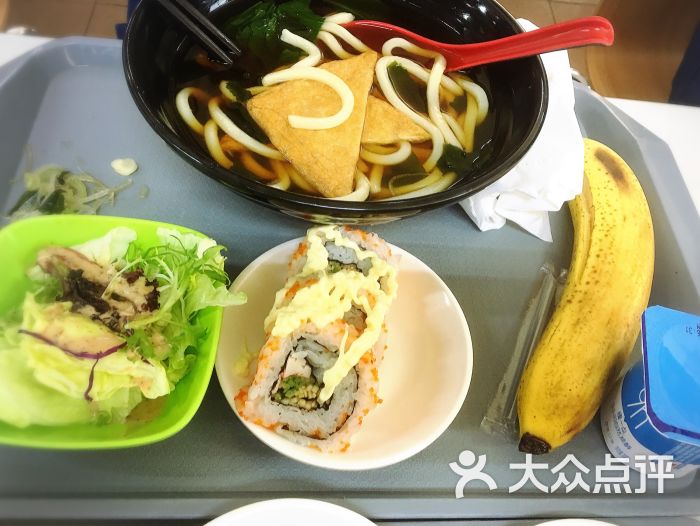 村田食堂:对于新食堂来说,主要有几个亮点.无锡