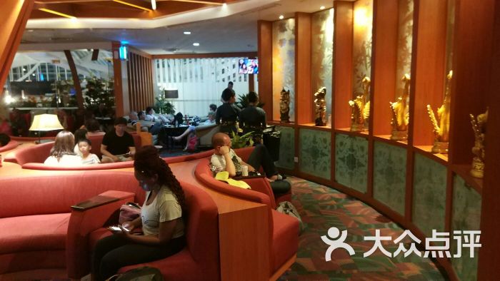 巴厘岛机场vip休息室图片