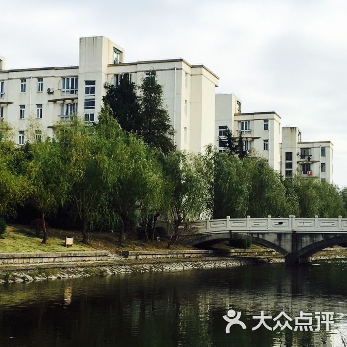 上海师范大学(奉贤校区)图片 - 第1张