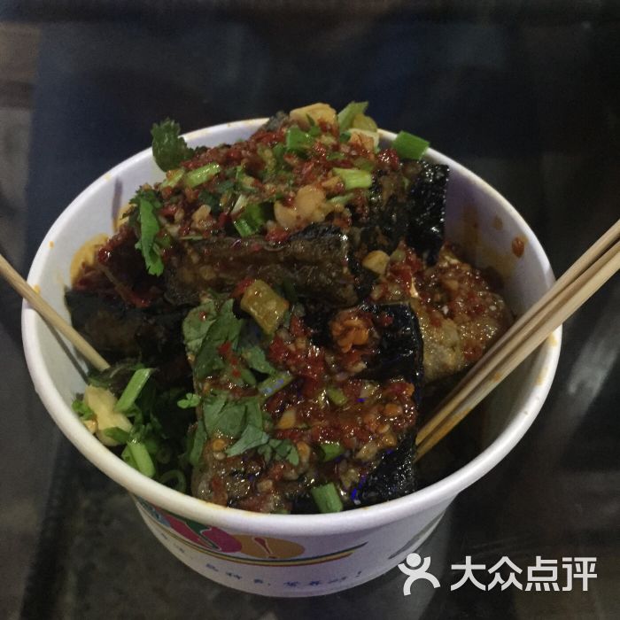 火宫殿臭豆腐(依仁店)图片 - 第1张