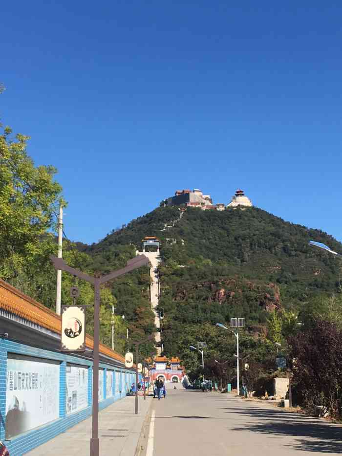 丫髻山旅游风景区-"丫髻山是华北道教圣地,民间素有".