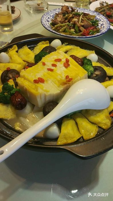 位置:位于西安城南客运站东北角,有一二三.-印江景美食城怀集图片