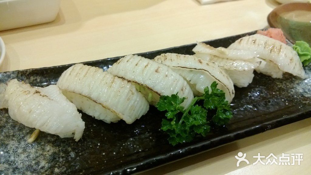 比目鱼握寿司