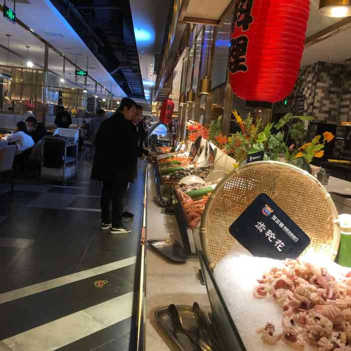 筑尔顿海鲜火锅毛肚烤肉自助餐厅(梅溪湖步步高店)-"