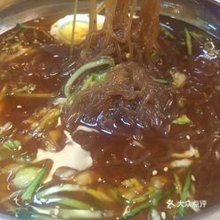 勾里家小石锅的现压用户好不好吃?小学v家小口二男孩冷面年级图片