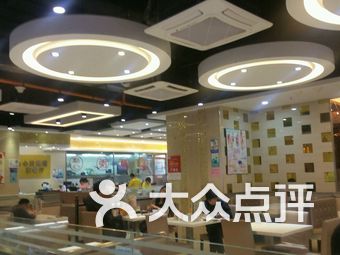 【巴士美食城】深圳活动社团,点击查看全部1家美食连锁大全图片