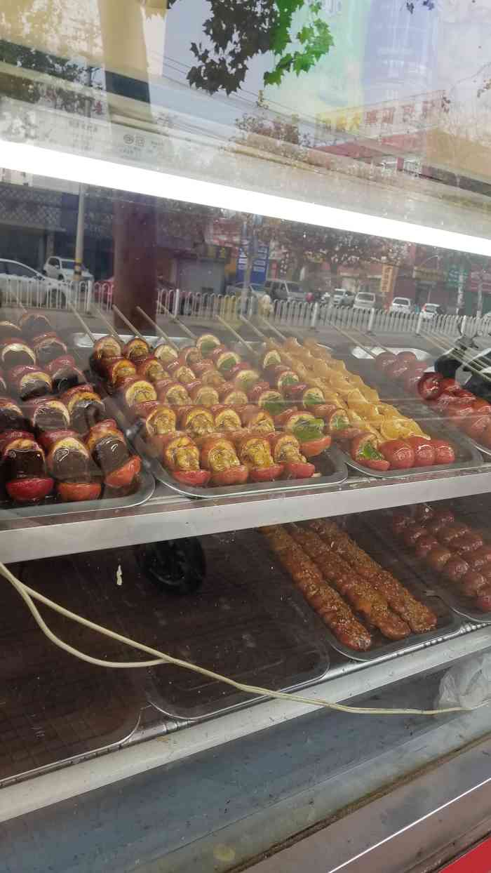 潍州路喜子冰糖葫芦专卖店