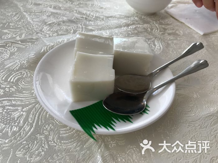 香滑椰汁糕