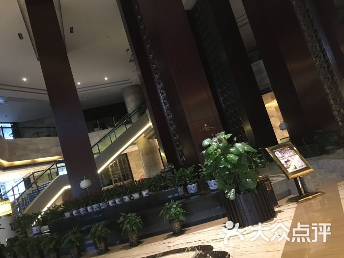 晶崴国际大酒店图片 - 第1张