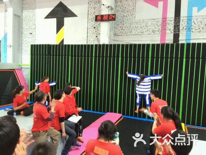 X-jump蹦床公园-图片-昆明运动健身