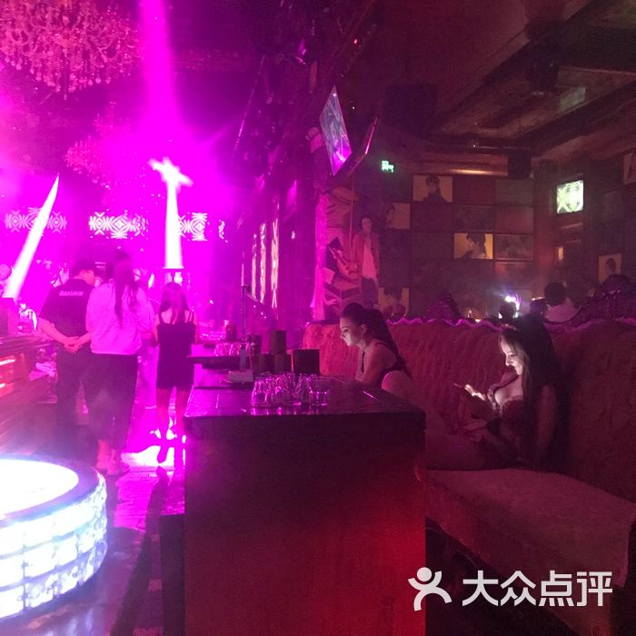 阜阳曼哈顿酒吧