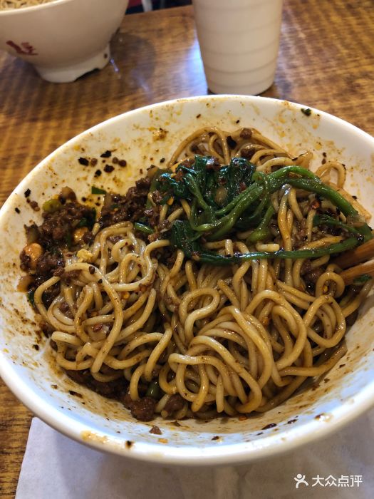 秦云老太婆摊摊面(万象城总店)-炸酱面图片-重庆美食