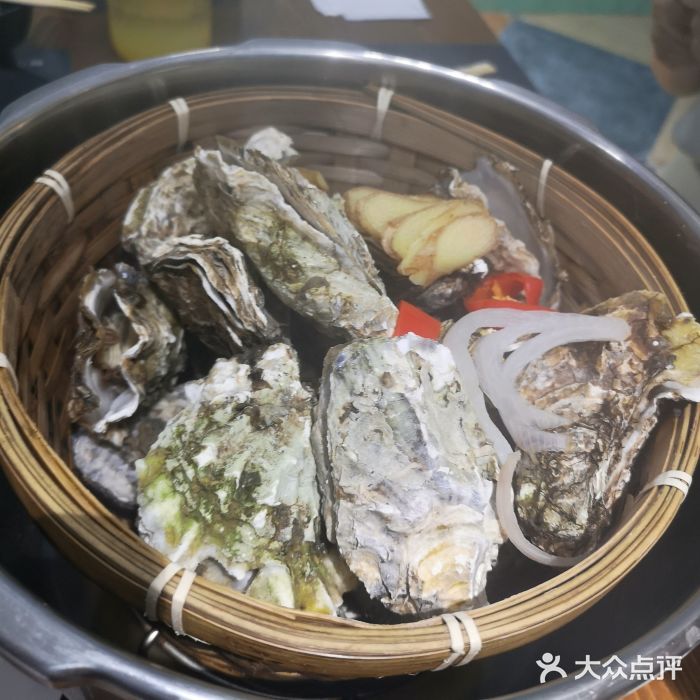 蚝老九·高压锅生蚝专门店(康平路店)高压竹笼蒸生蚝图片