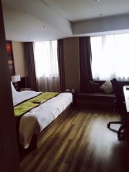 哈尔滨博物馆亚朵酒店(博物馆店)怎么样,好不好