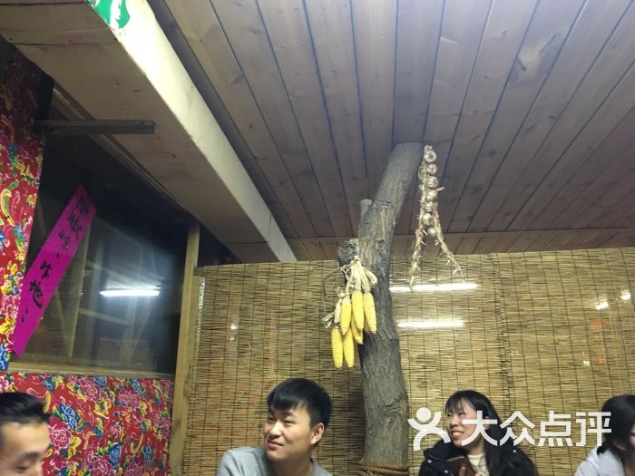 东北炖菜香饭庄铁锅炖包房图片 - 第28张