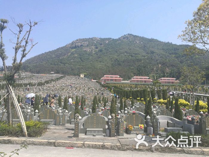 中华永久墓园图片 - 第1张