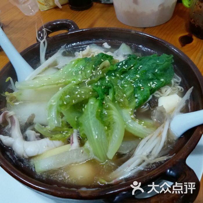 小肥牛砂锅麻辣烫清汤麻辣烫图片-北京麻辣烫-大众