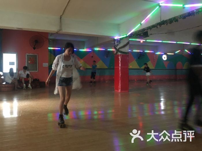 帝豪旱冰场-图片-北京运动健身-大众点评网
