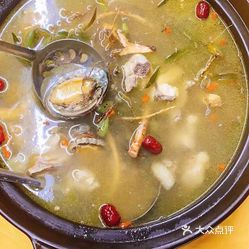 生蚝鲍鱼鸡煲