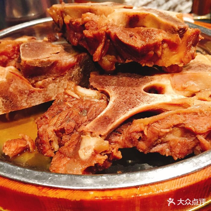 牛魔王专业牛骨(人民路店)牛大骨头棒图片