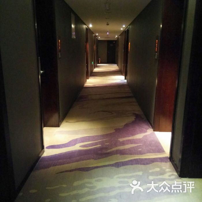 长春亚泰龙达饭店