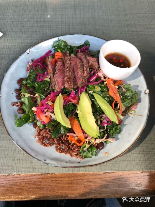 wagas沃歌斯(富力广场店)-煎牛肉能量bowl图片-北京美食-大众点评网