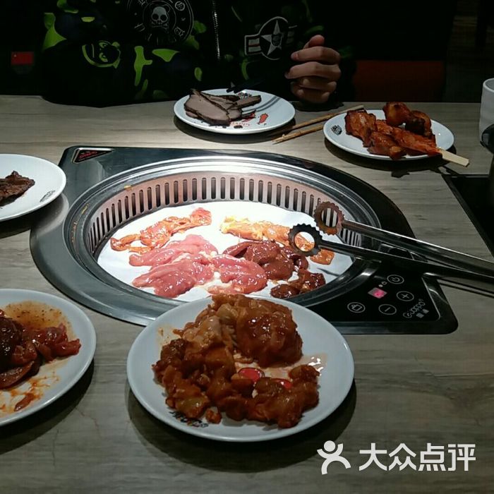 欢乐牧场自助餐厅