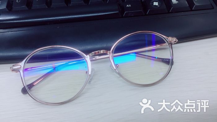 丹阳眼镜城(石路国际店)