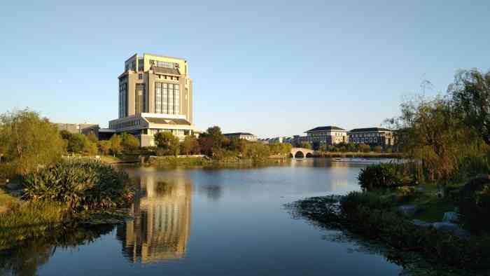 上海海洋大学(临港校区)