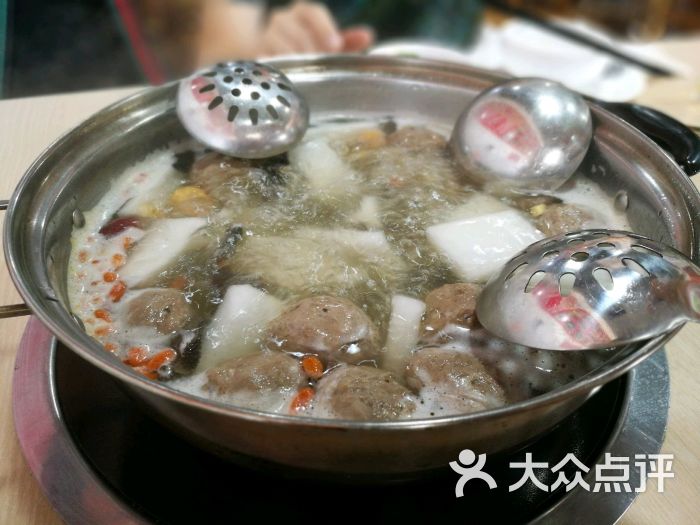 南城正记牛鞭鸡子火锅图片 - 第7张