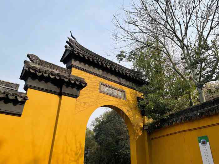 苏州市西园戒幢律寺南门售票处