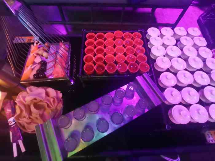 贰麻酒馆(沈阳旗舰店)-"贰麻的酒是真的好喝喔~ 最适合女孩子们聚.