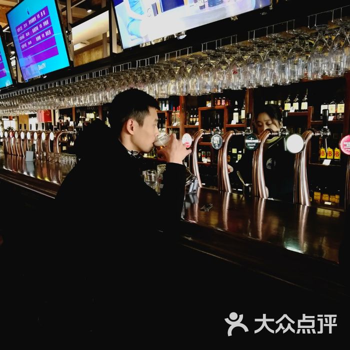 啤酒阿姨