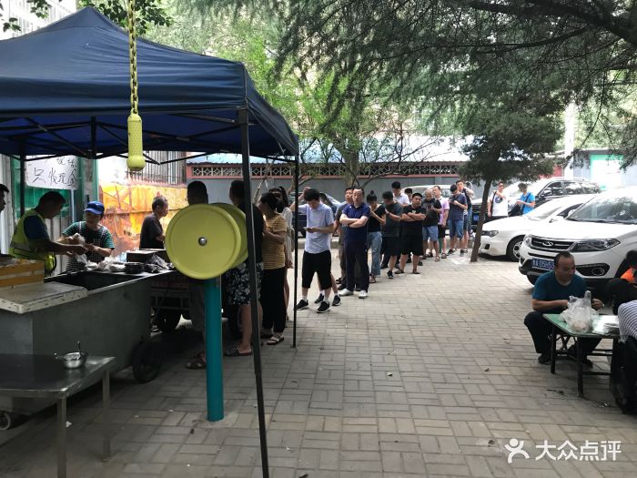 “曾经离着这么近却第一次吃到,实属不该哈哈”-王虎子大饼-济南美食