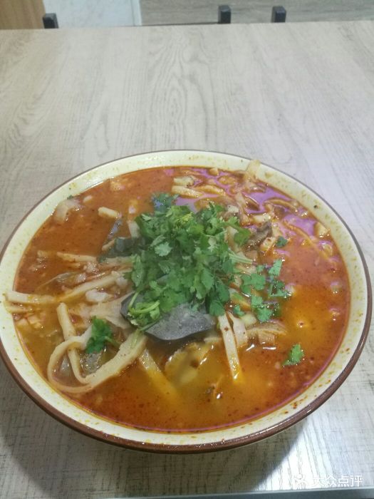 孙家老二牛羊肉烩饼泡馍优质羊杂烩饼图片 - 第3张