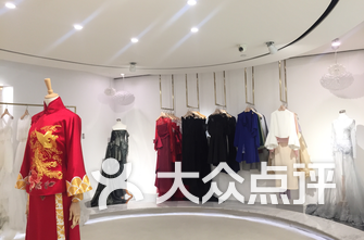 上海婚纱店排行榜_上海婚纱店内饰照片(2)