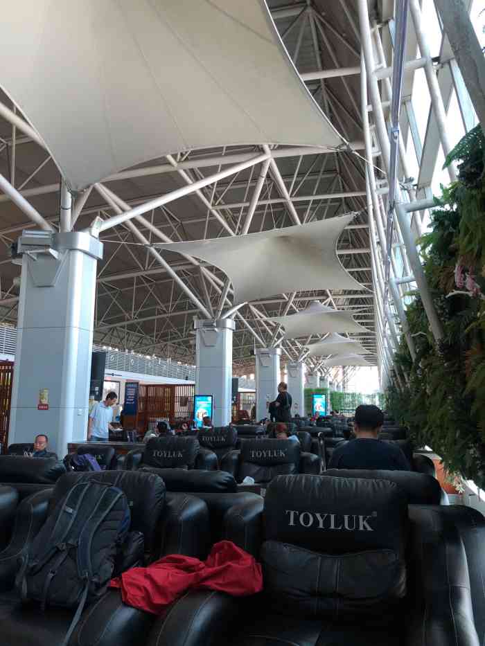 地窝堡机场t2航站楼贵宾休息室-"乌鲁木齐地窝堡国际机场t2航站楼