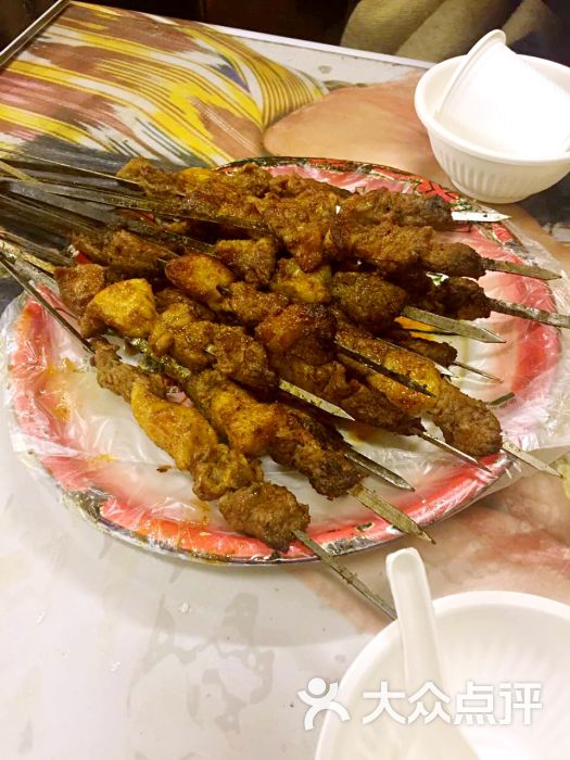 布尔津河堤夜市-图片-布尔津县美食-大众点评网