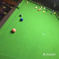 王双蓝伯爵台球