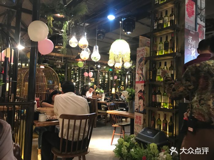 胡桃里音乐酒馆(嘉州新光里店-图片-重庆美食-大众点评网