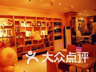 包头婚纱店_包头过长图片(2)