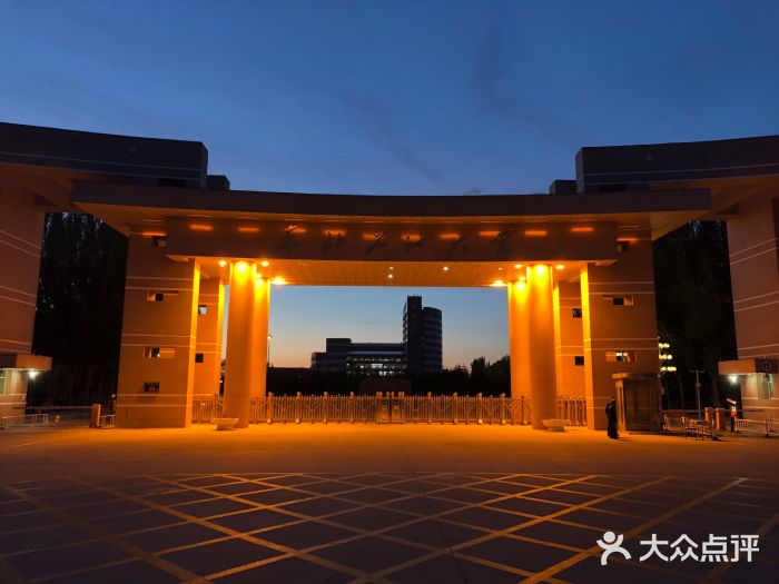 东北石油大学图片