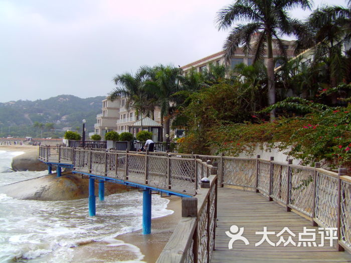 鲤鱼门食府(环岛路店)-外景 酒店后面的沙滩图片-厦门